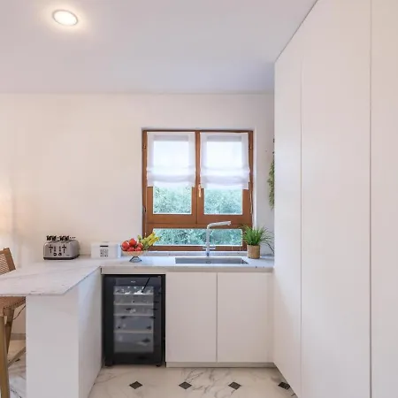 Apartamento Con Piscina Privata